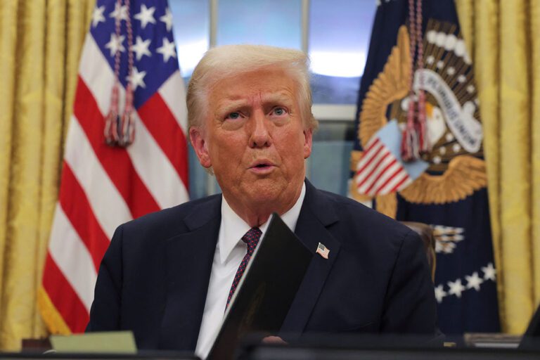 MZ4D7BXNB3HB55BUKQWF3COIOM