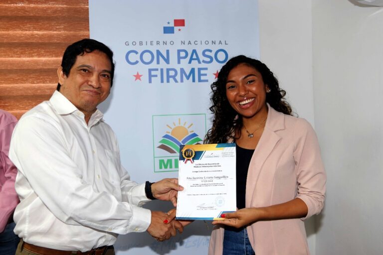 c63ac915-cf2b-4f25-9ec0-942042622798