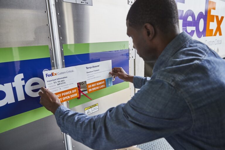 FedEx recibe certificación en logística farmacéutica 3