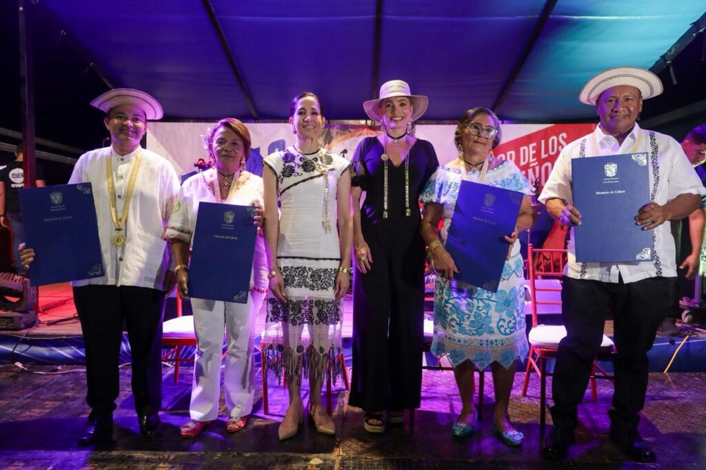 4e92c1de-9722-462f-a01d-ba32f4e740e4