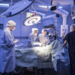 Modernizar la protección eléctrica ayuda a reducir interrupciones en la industria y los servicios críticos