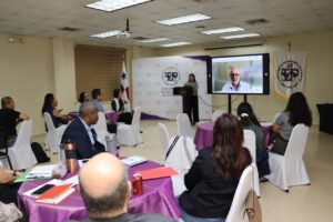 Conferencia virtual por el co-investigador internacional, Dr. Vanderley John (1)