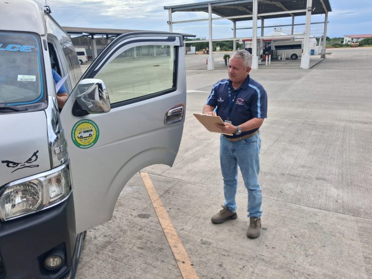 Verificación de descuentos en ruta de Aguadulce 2